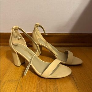 Dream Pairs Women's Tan Block Heels